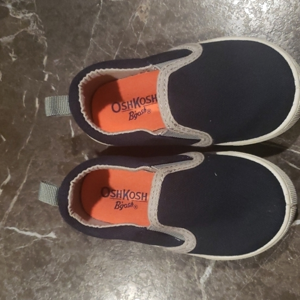 Osh Kosh boys shoes‎